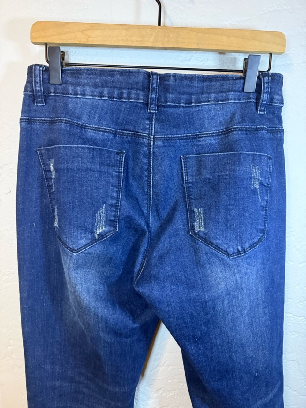 AZI Women’s Embellished Jeans Size 10 - Picture 6 of 7